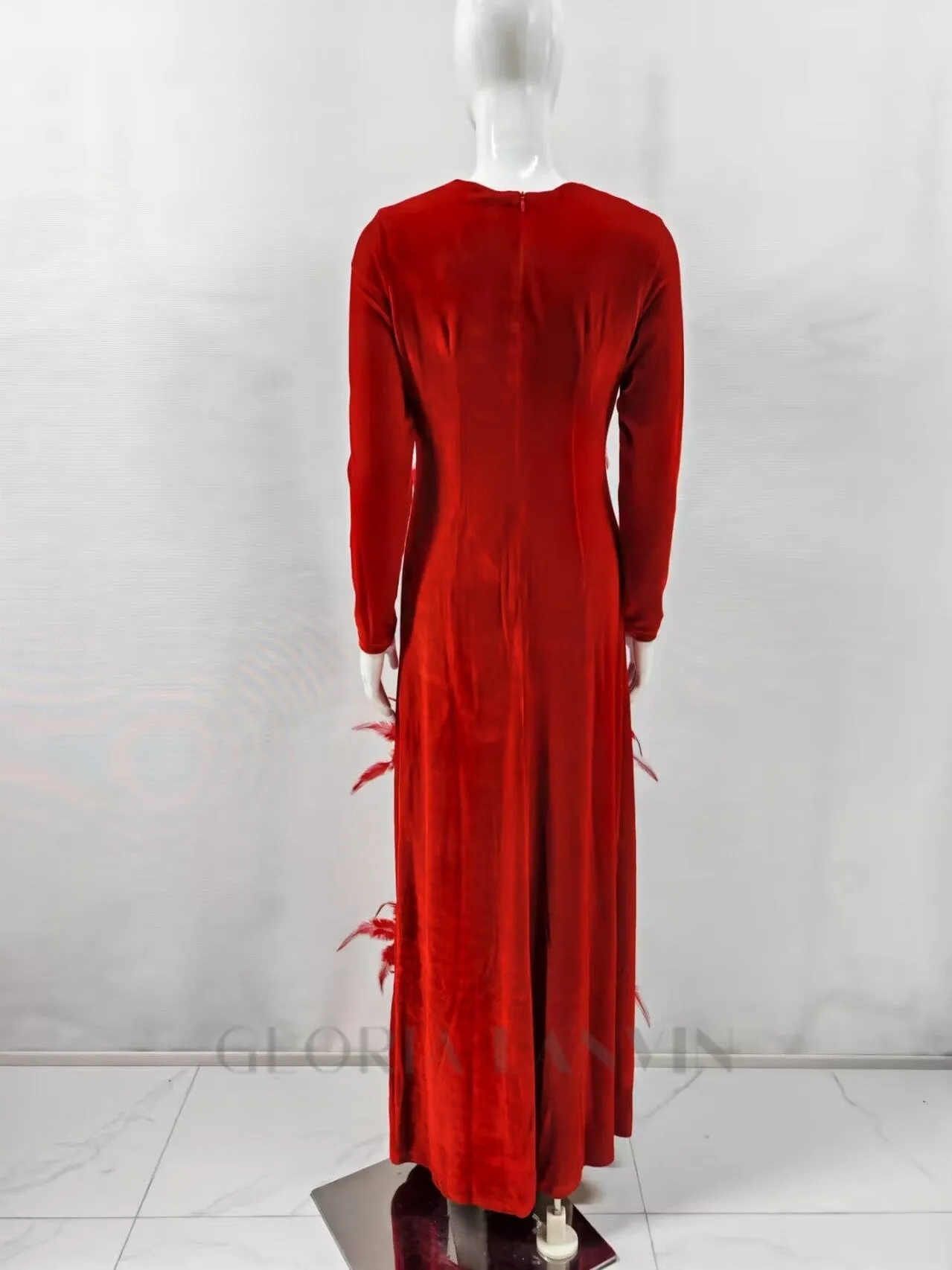 3d feather flower velvet maxi dress in red Gloria Lanvin