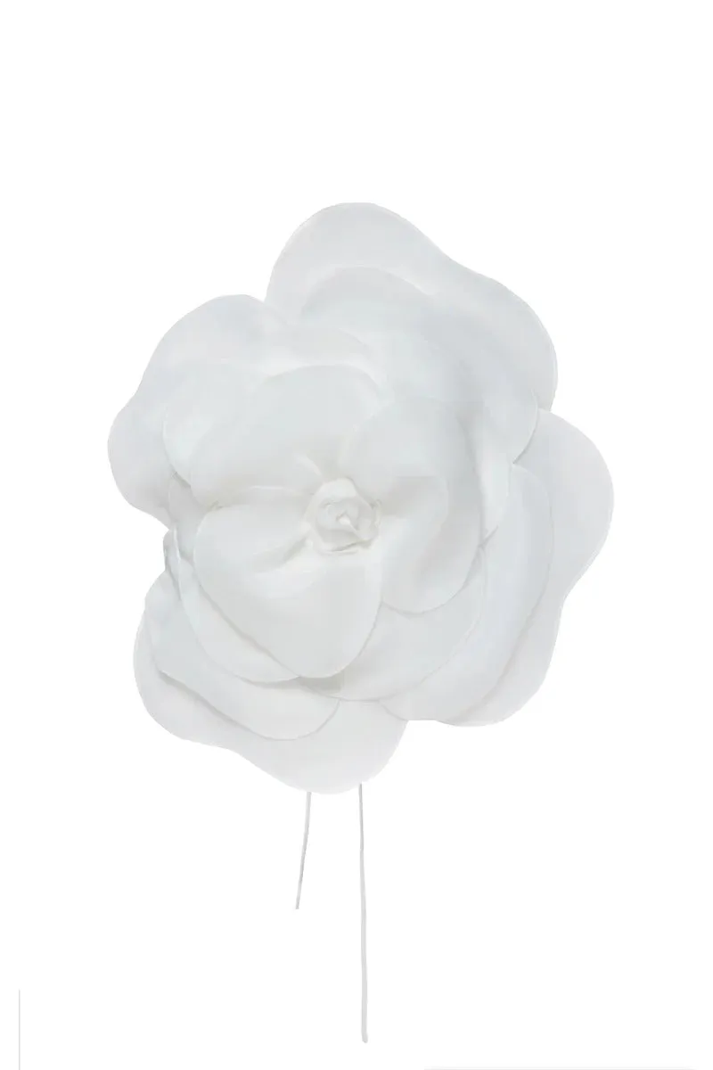 3D WHITE FLOWER ONE-SHOULDER MAXI DRESS IN BLACK Gloria Lanvin
