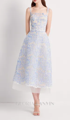 A-LINE SQUARE NECK EMBROIDERED LACE MIDI DRESS IN BLUE Gloria Lanvin