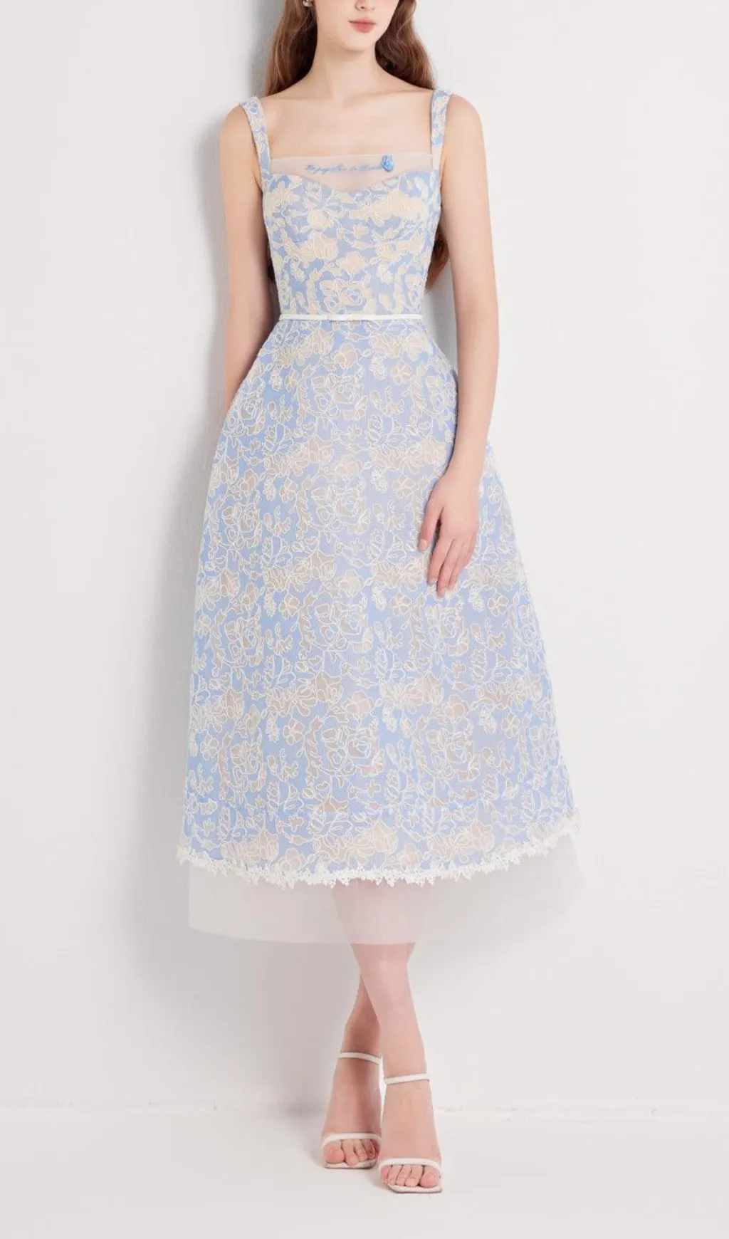 A-LINE SQUARE NECK EMBROIDERED LACE MIDI DRESS IN BLUE Gloria Lanvin