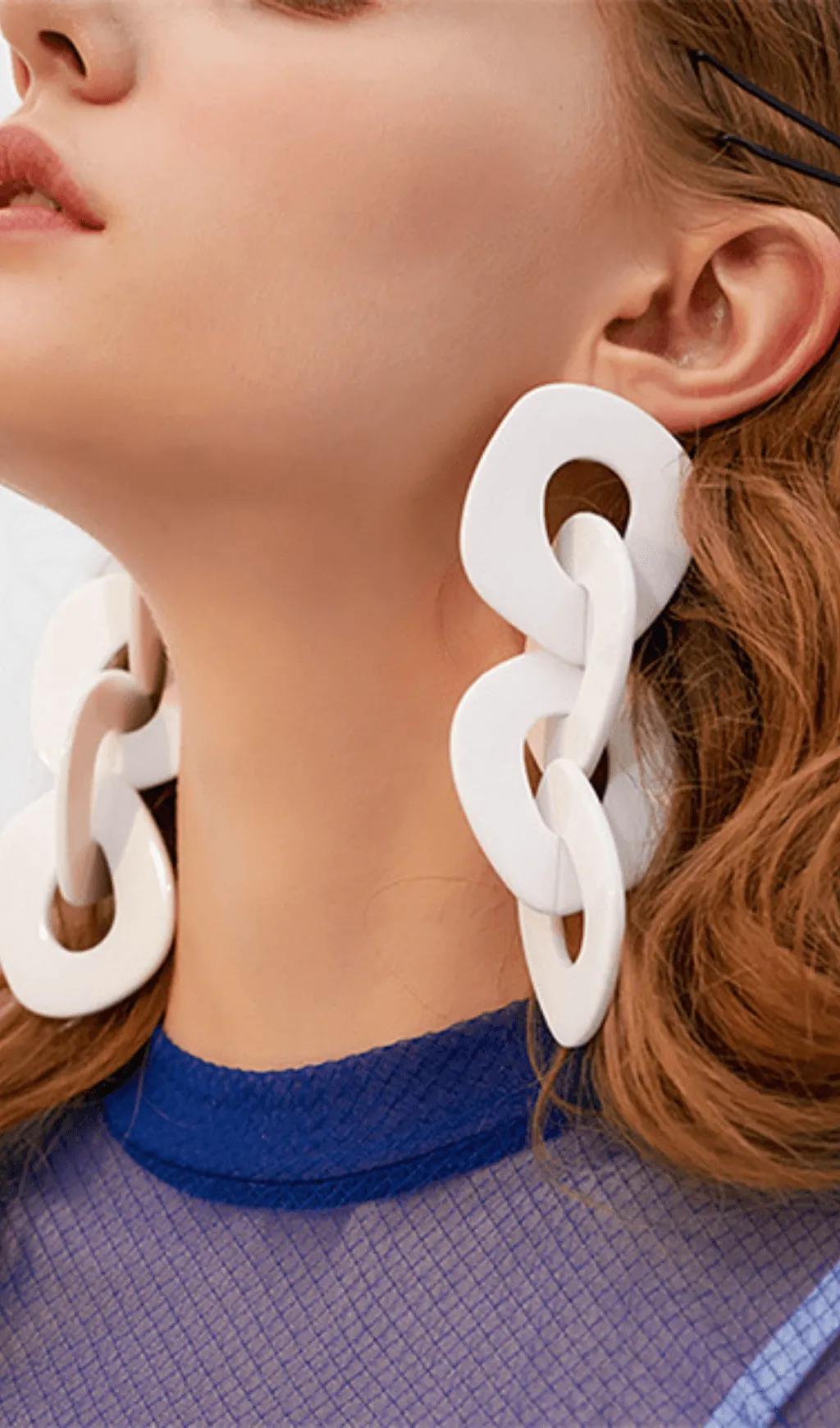 ACRYLICS DECORETIVE EARRINGS Gloria Lanvin