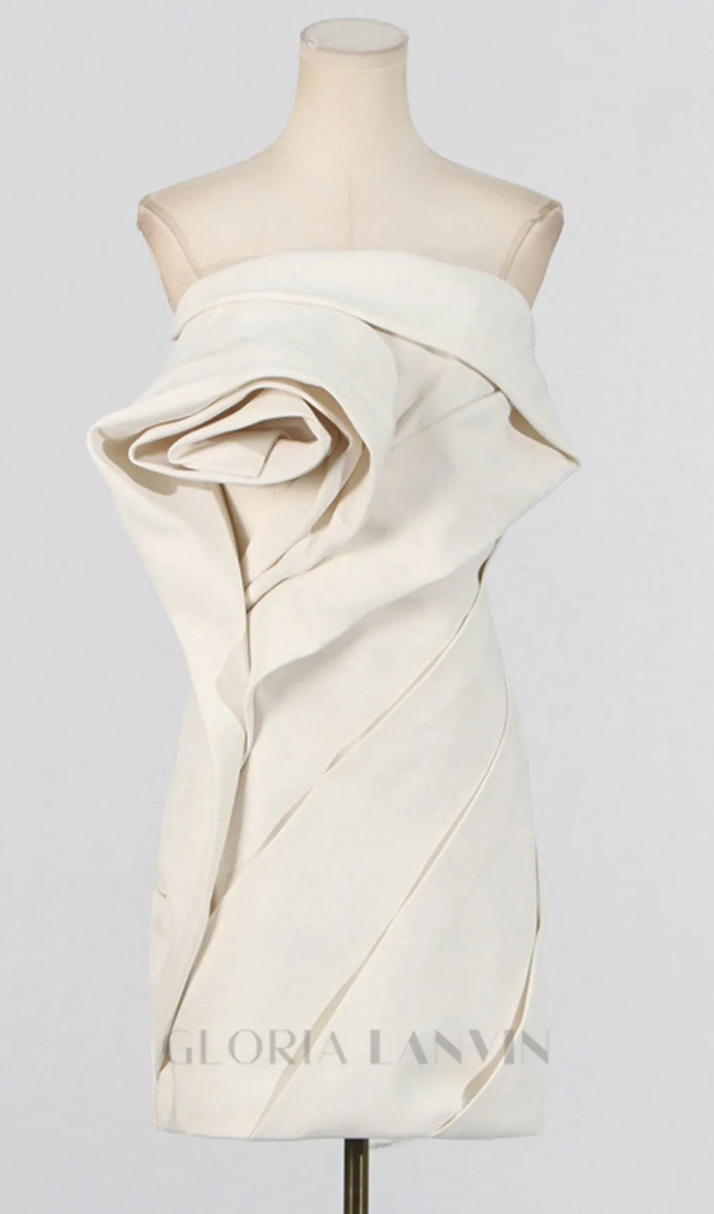 Alisa strapless flower mini dress in apricot Gloria Lanvin