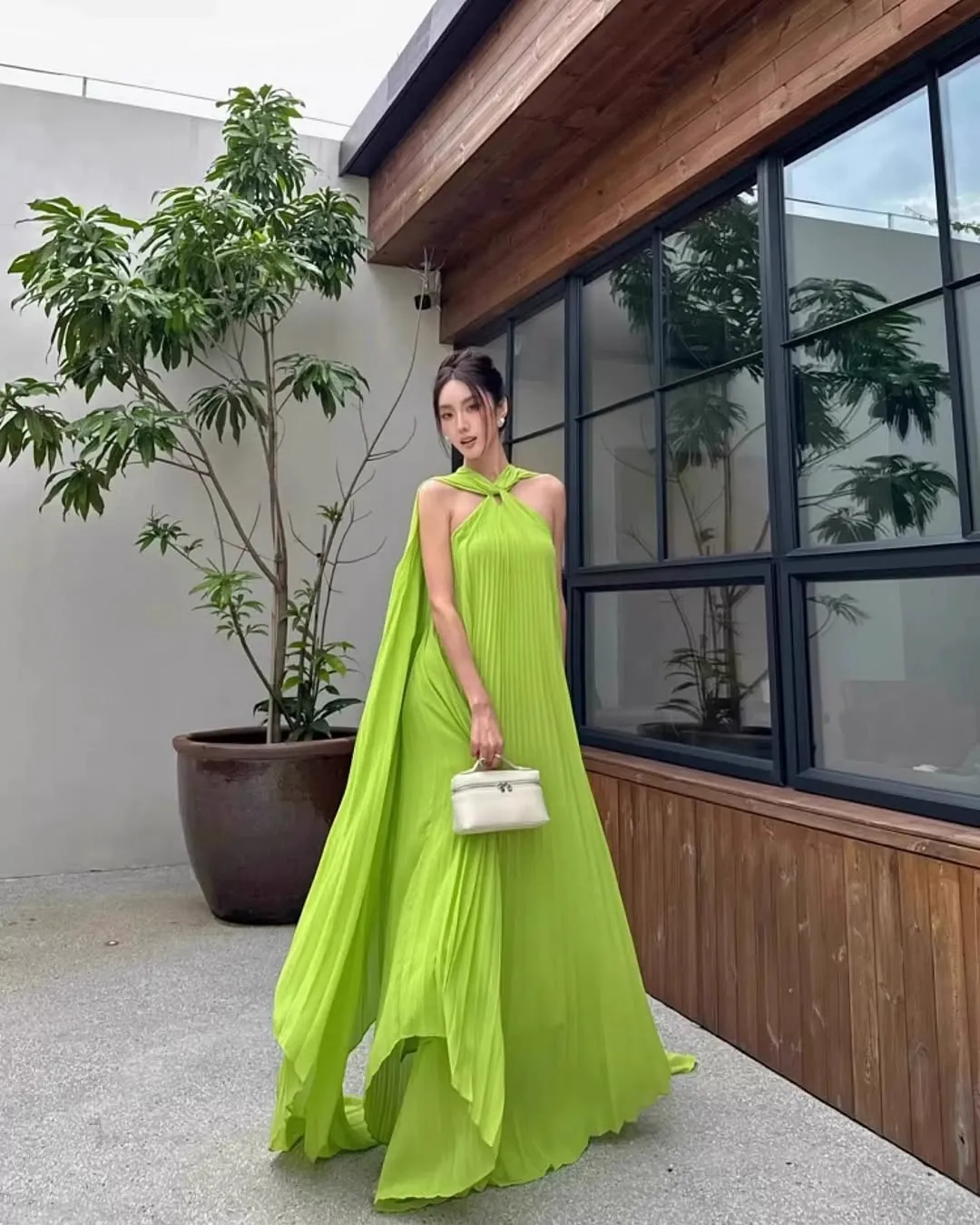 alyssa pleated grass green maxi dress Gloria Lanvin