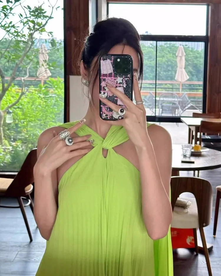 alyssa pleated grass green maxi dress Gloria Lanvin
