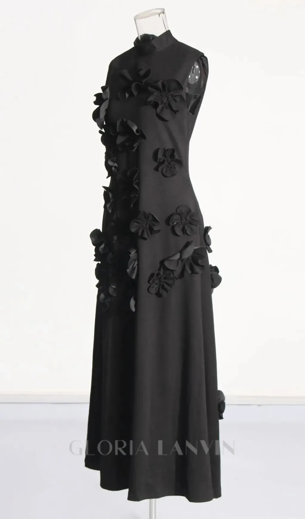 ANNONA BLACK FLOWER EMBELLISHED MAXI DRESS Gloria Lanvin