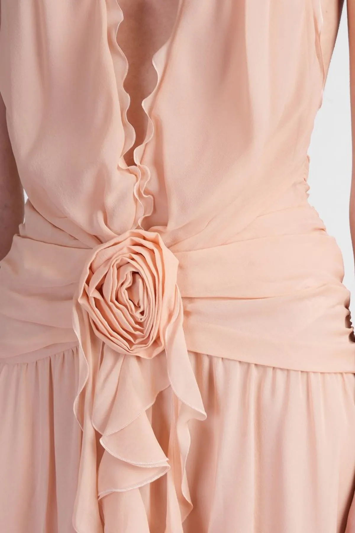 Aonaver Floral Ruffle Halter Maxi Dress in Pink Gloria Lanvin