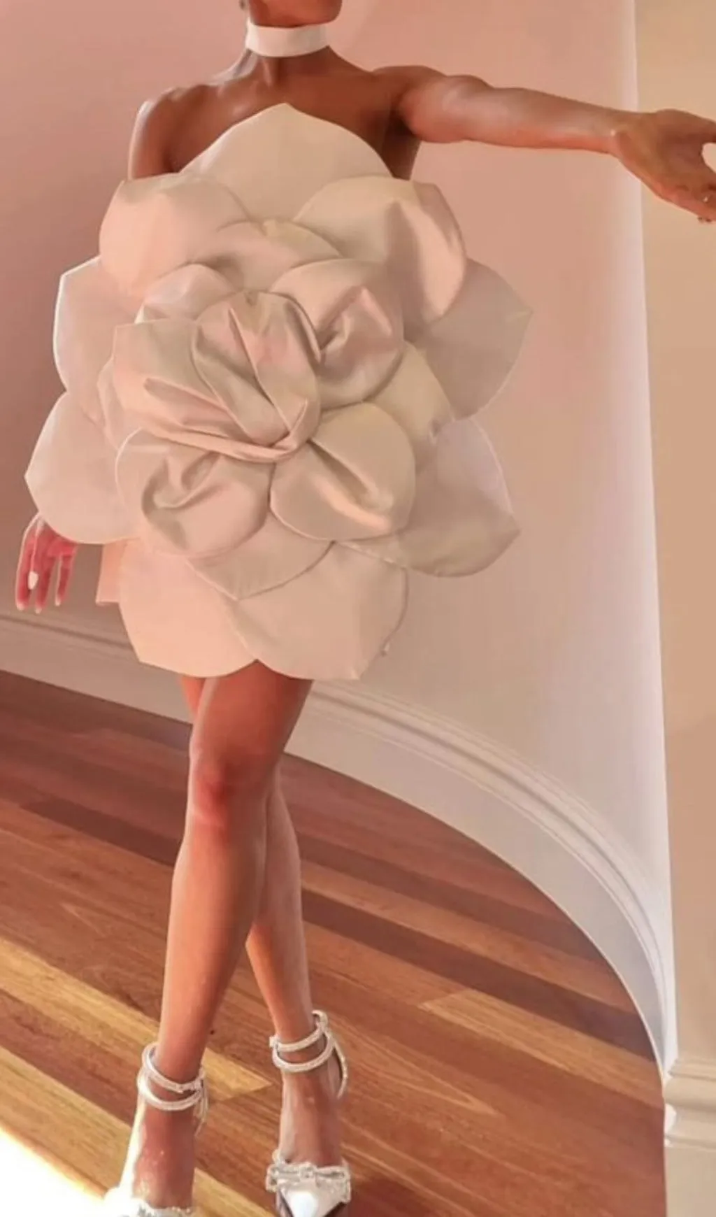 APRICOT FLOWER STRAPLESS MINI DRESS Gloria Lanvin