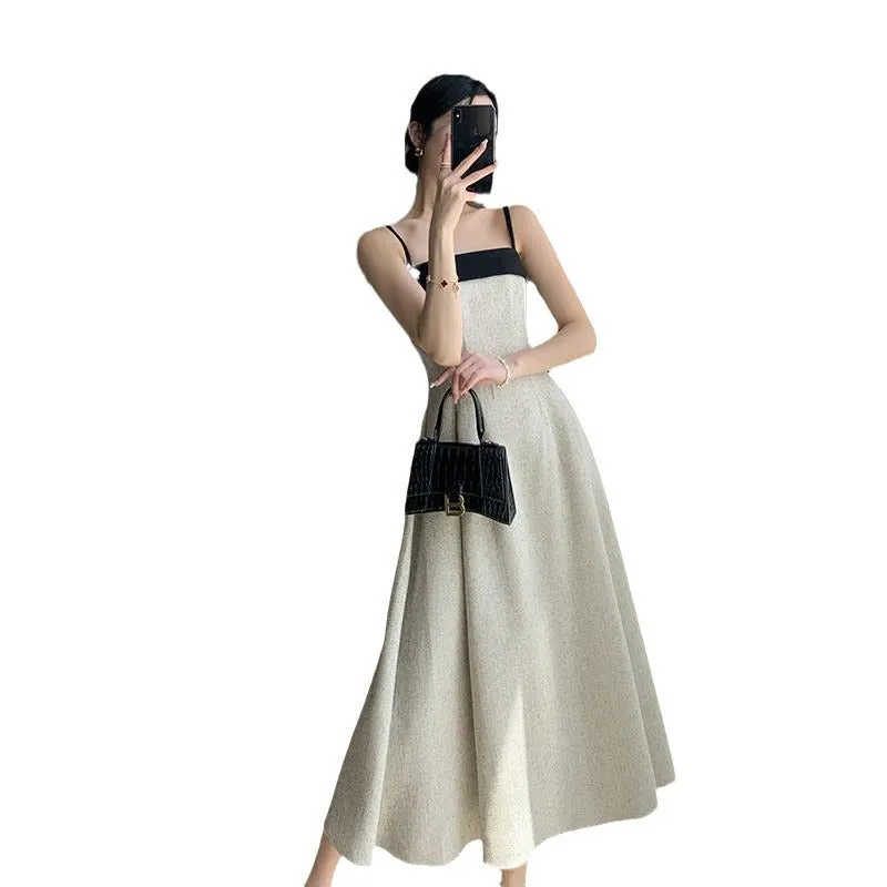 ATALANTA TEXTURED PLEATED SUSPENDER DRESS IN WHITE Gloria Lanvin