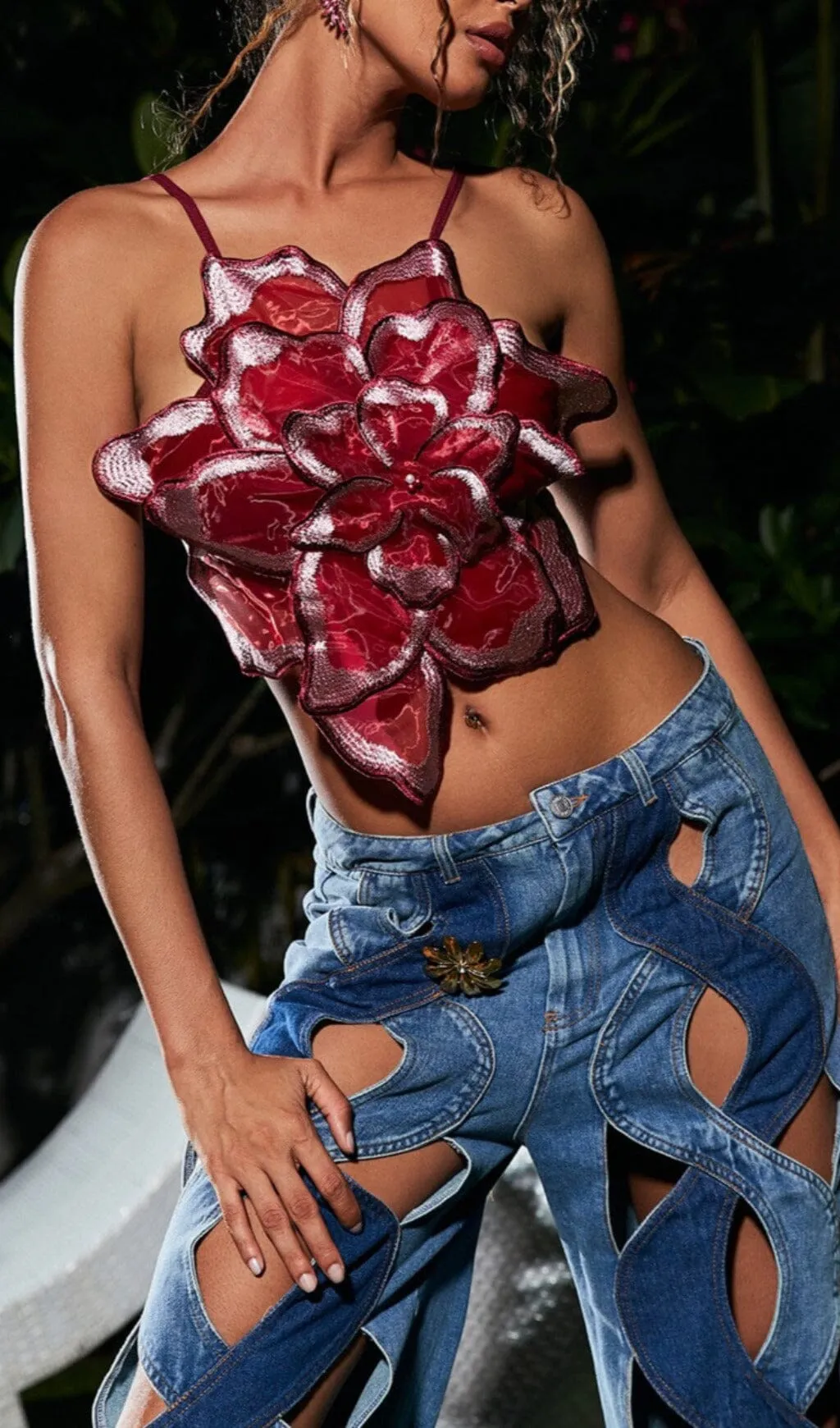 BACKLESS LACE FLOWER TOP Gloria Lanvin