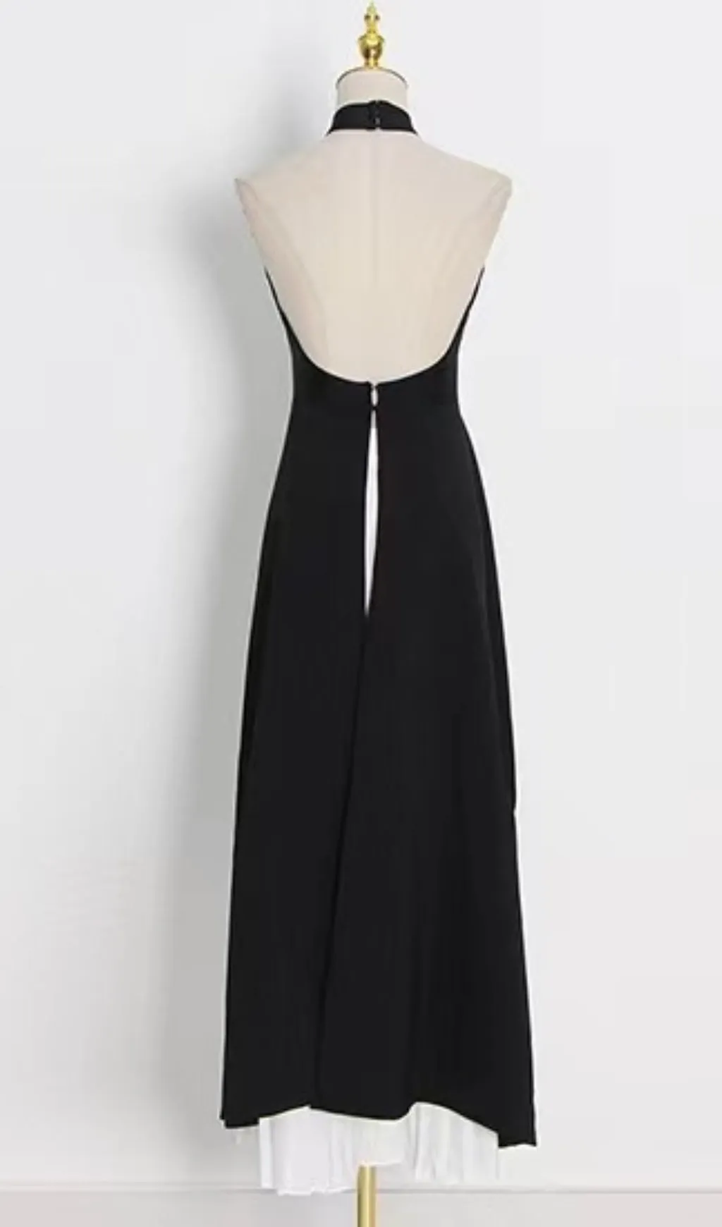 BANDAGE HIGH NECK PLEATED PEPLUM MAXI DRESS Gloria Lanvin