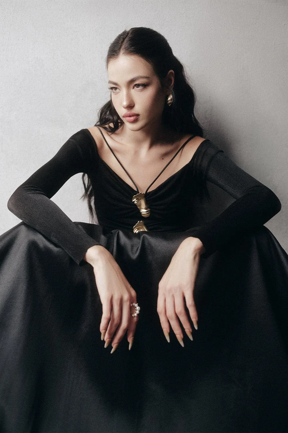black A-line Cold Shoulder Sleeved Spandex Taffeta Maxi Dress Gloria Lanvin