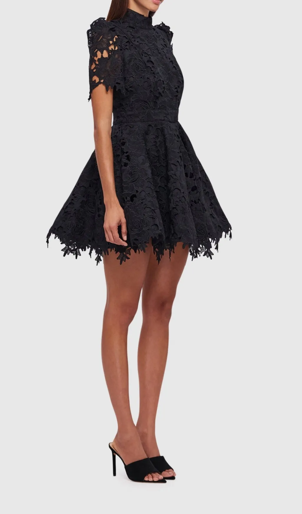 BLACK LACE SHORT SLEEVE MINI DRESS Gloria Lanvin