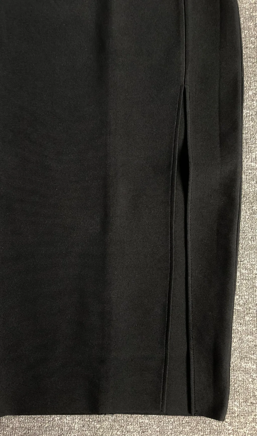 BLACK OFF SHOULDER FEATHERS MAXI BANDAGE DRESS Gloria Lanvin
