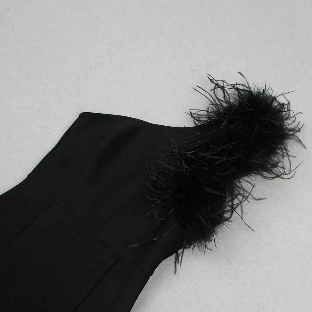 BLACK ONE-SHOULDER FEATHER MAXI DRESS Gloria Lanvin