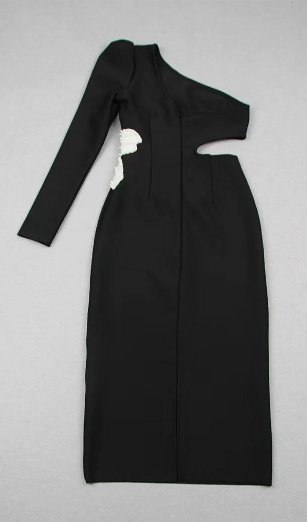 BLACK ONE SHOULDER MAXI DRESS WITH FLOWER APPLIQUE Gloria Lanvin