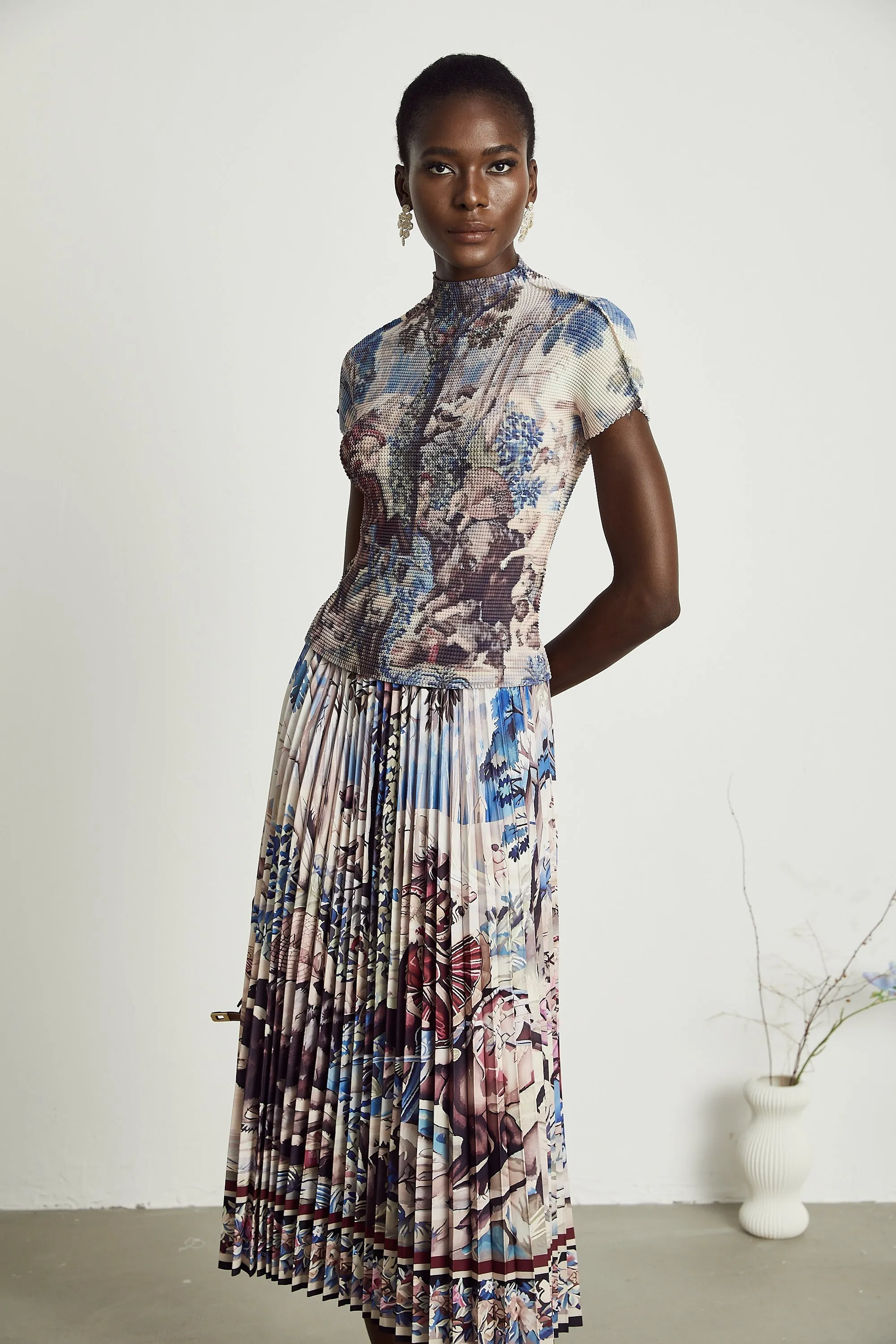 Blanche floral-print pleated top & skirt matching set Gloria Lanvin