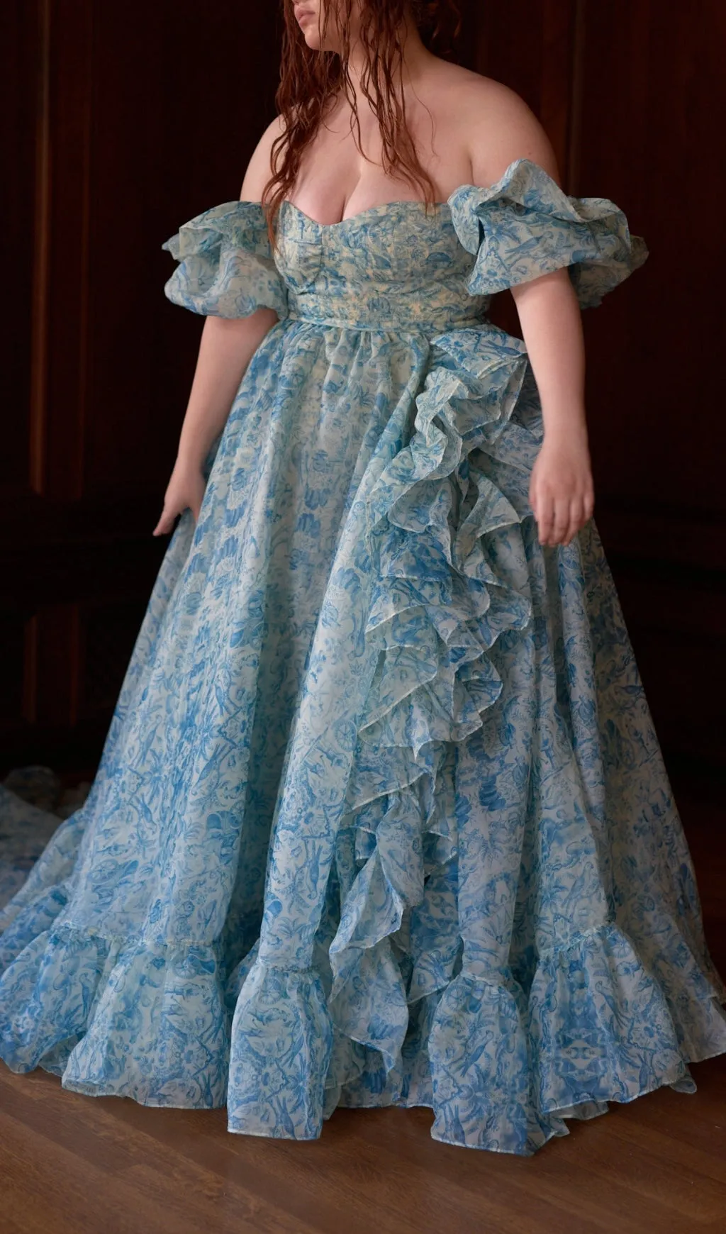 BLOOM GOWM IN BLUE Gloria Lanvin