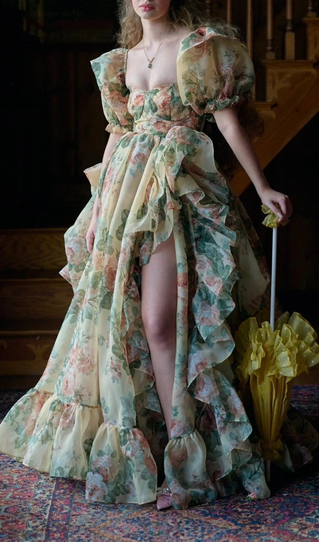 BLOOM GOWN IN BUTTER Gloria Lanvin