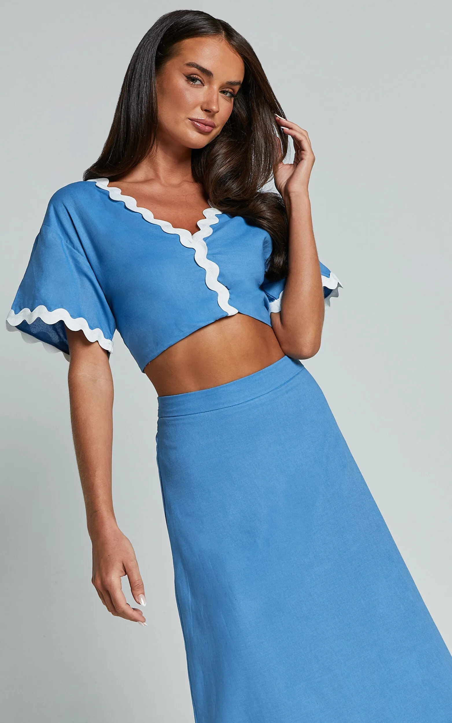 Blythe Two Piece Set - Short Sleeve with Wave Hem A Line Skirt Set in Blue Gloria Lanvin