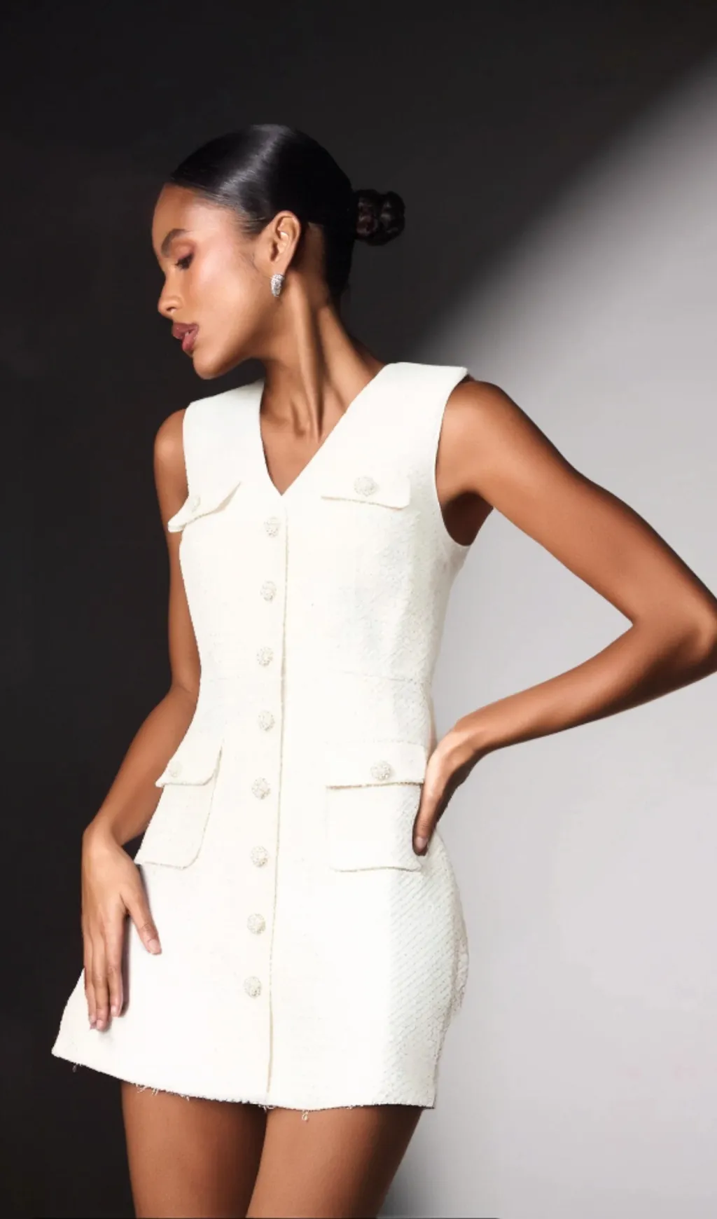 Boucl pearl-buttons knitted mini dress in white Gloria Lanvin