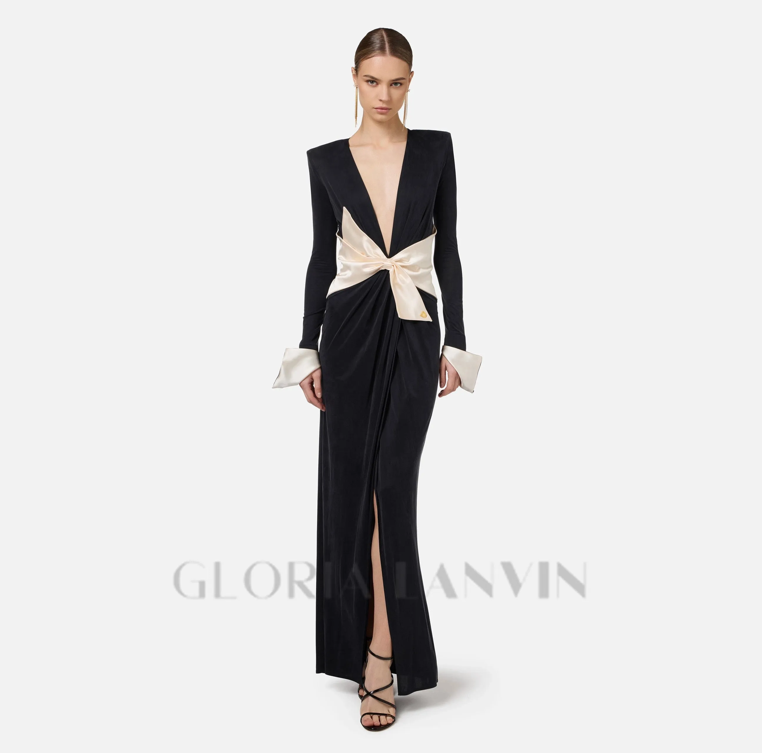bow black carpet dress in drape jersey Gloria Lanvin