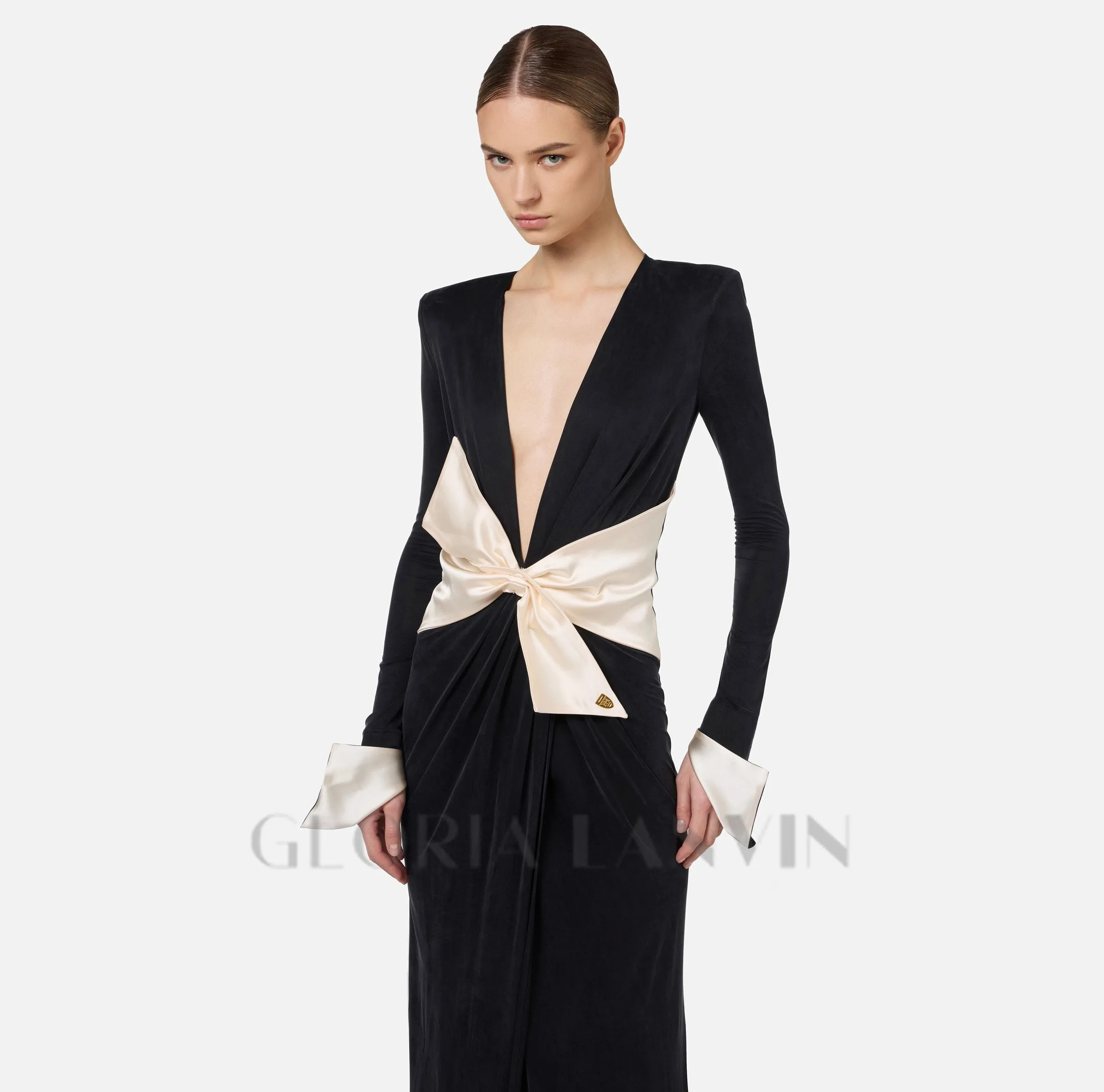 bow black carpet dress in drape jersey Gloria Lanvin