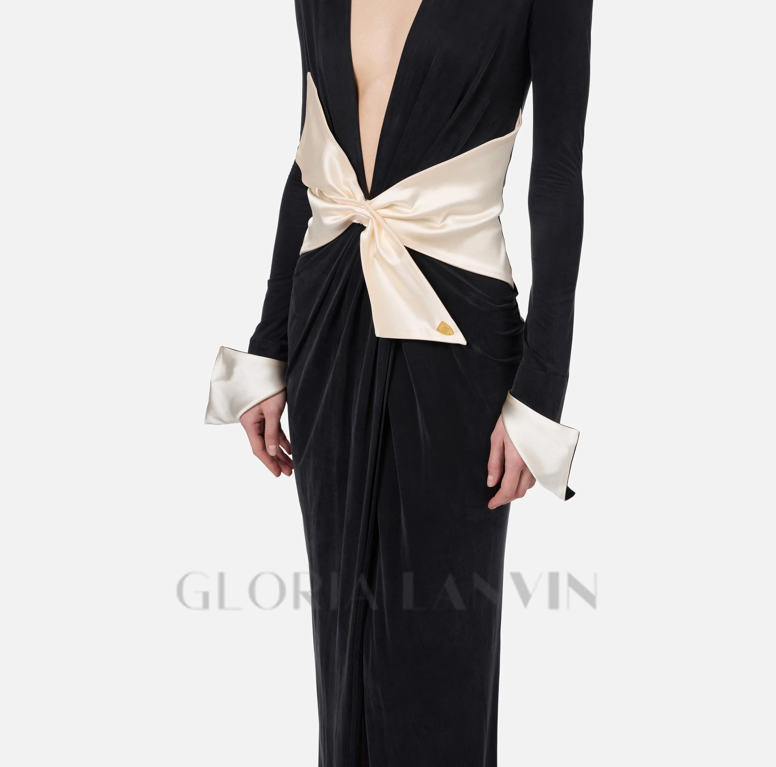 bow black carpet dress in drape jersey Gloria Lanvin