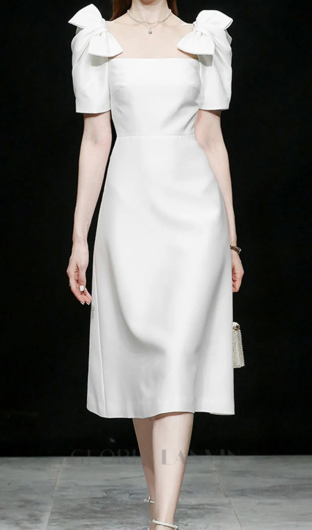 BOW-EMBELLISHED MIDI DRESS IN WHITE Gloria Lanvin