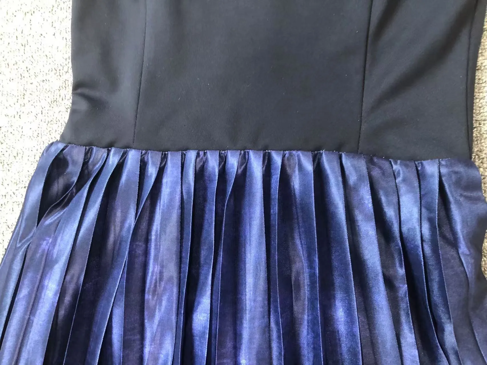 Brianna Pleated Shimmer Gown Gloria Lanvin