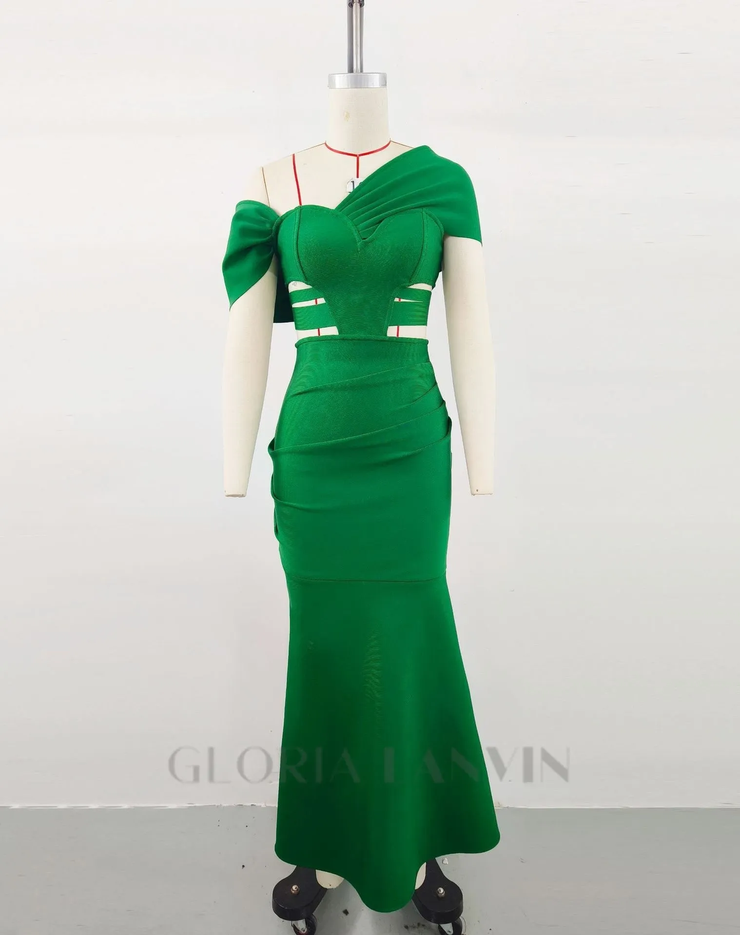 CHESNA GREEN HEART BANDAGE MAXI DRESS Gloria Lanvin