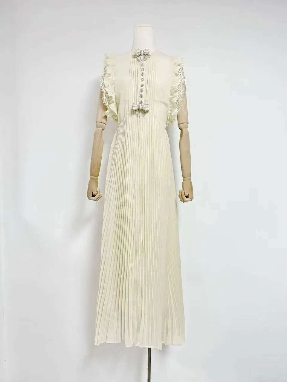 Chiffon Ruffled Maxi Dress in apricot Gloria Lanvin