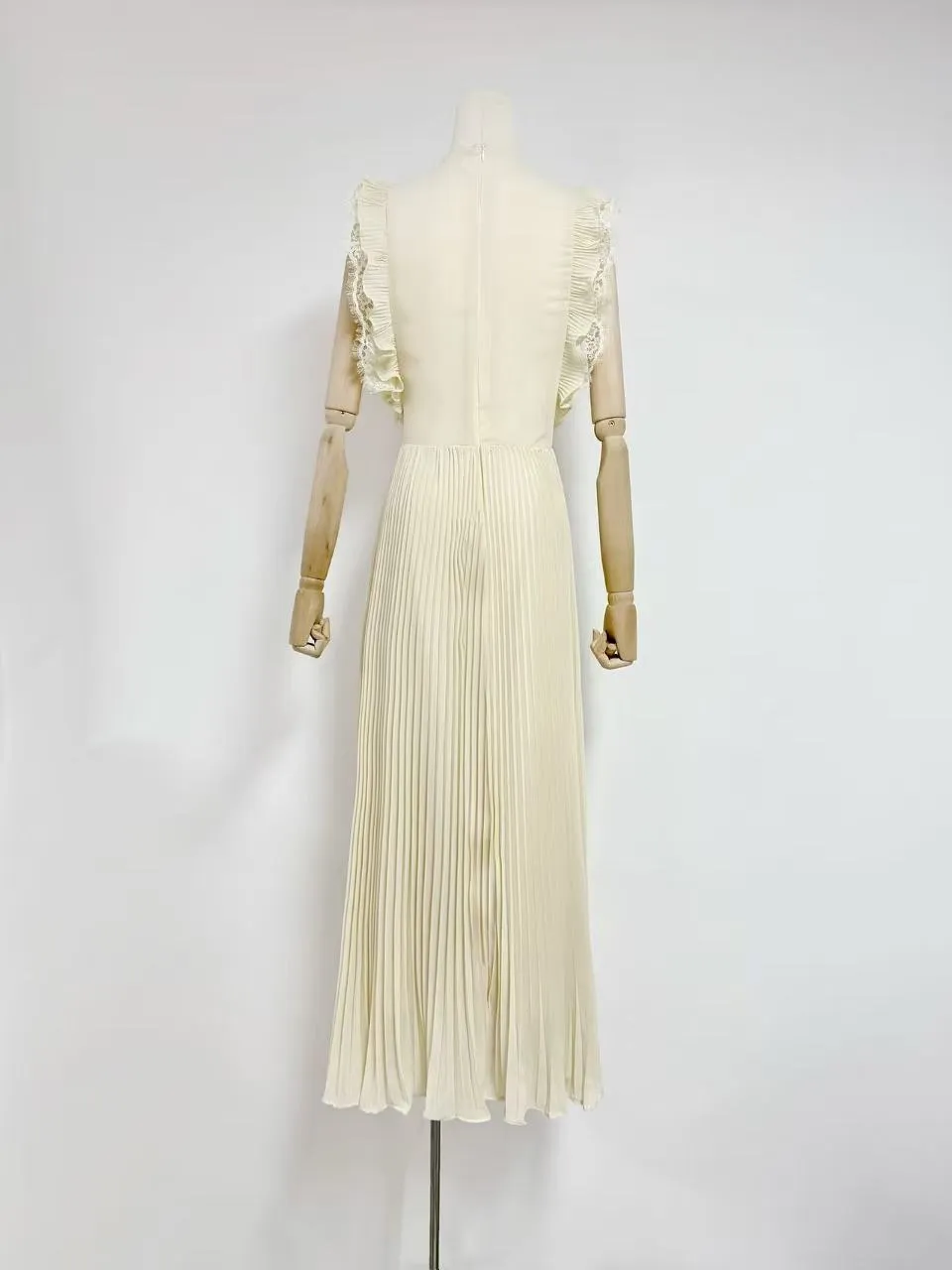 Chiffon Ruffled Maxi Dress in apricot Gloria Lanvin