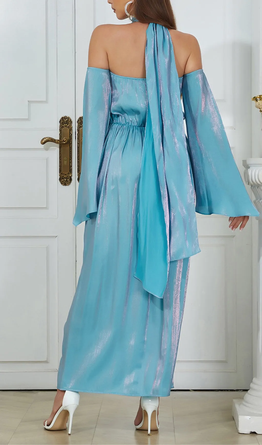 COLD SHOULDER RUMPET SLEEVE MIDI DRESS Gloria Lanvin