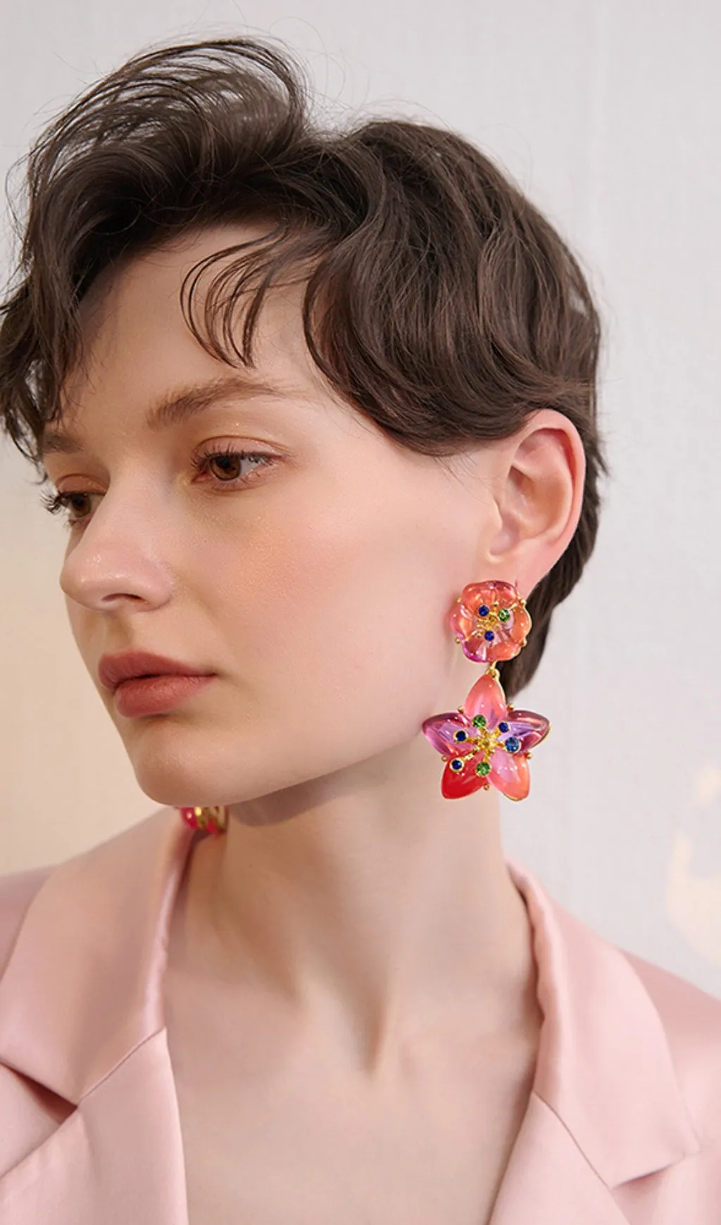 COLORFUL PETAL ALEC EARRINGS Gloria Lanvin