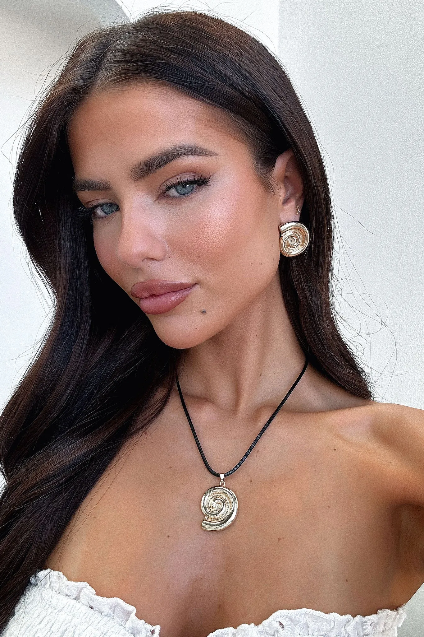 Cove Earrings - Gold