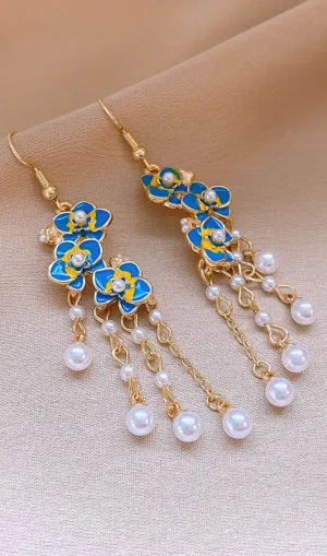 Dave Blue Flower Pearl Earrings Gloria Lanvin