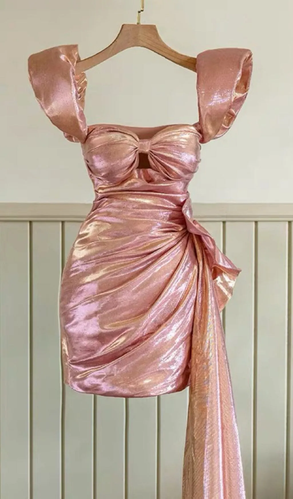 DAZZLING IRREGULAR SEXY PLEATED MINI DRESS IN PINK Gloria Lanvin