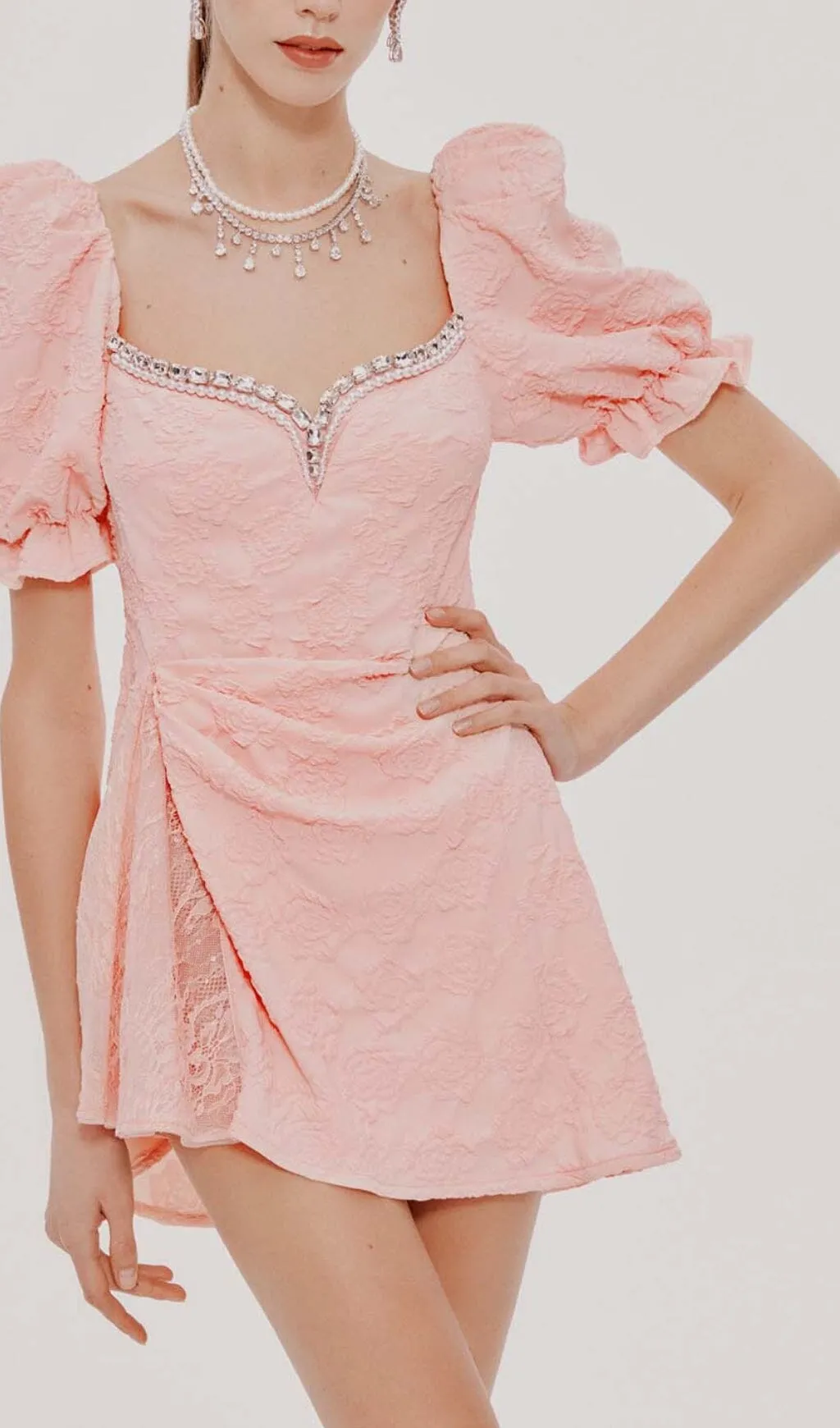 DIAMOND FLORAL BACKLESS MINI DRESS IN PINK Gloria Lanvin