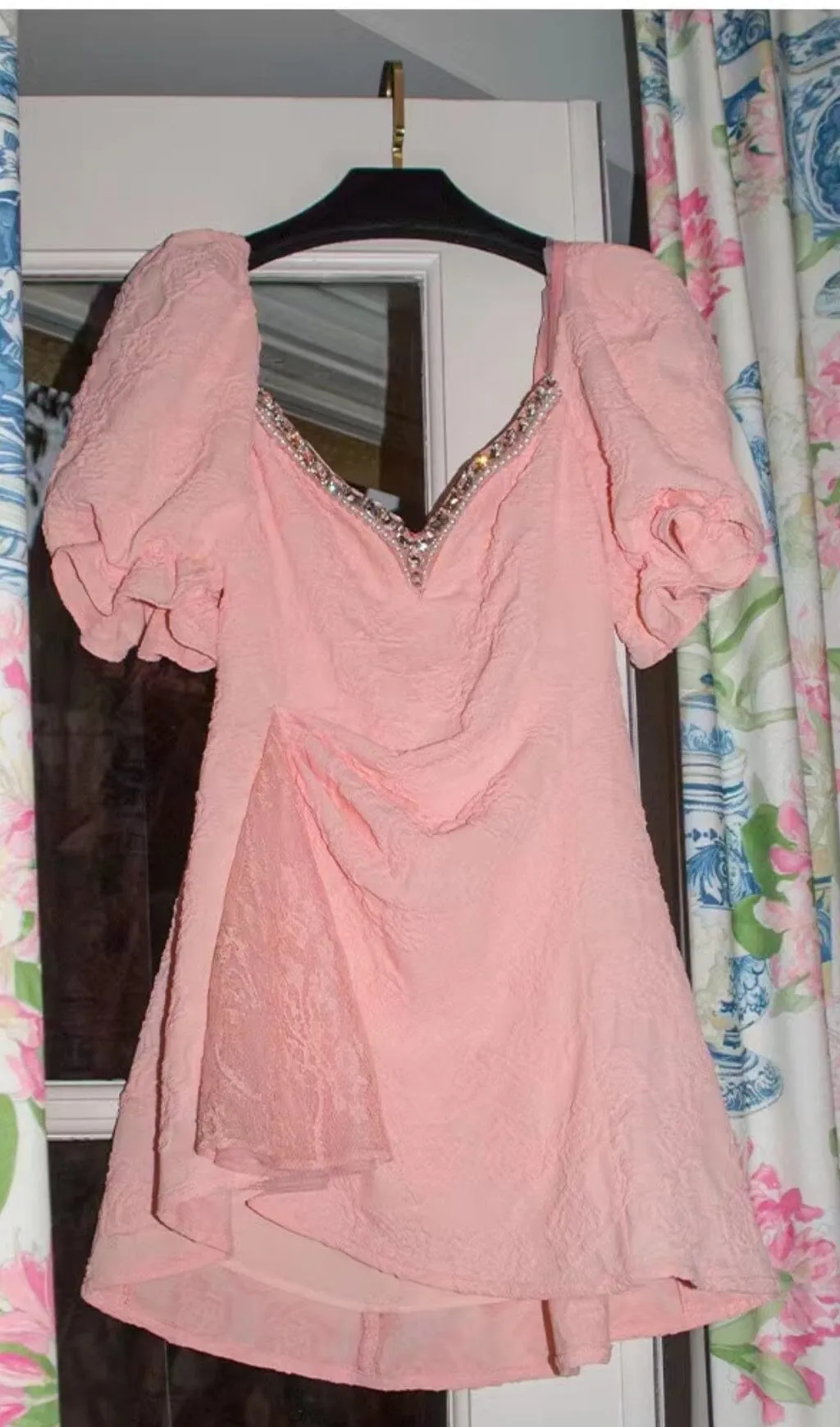 DIAMOND FLORAL BACKLESS MINI DRESS IN PINK Gloria Lanvin