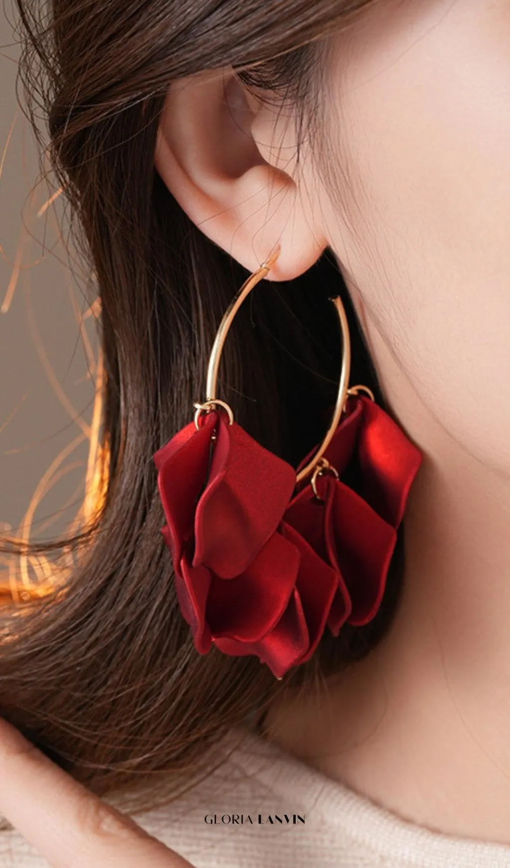 Dina Red Petal Earrings Gloria Lanvin