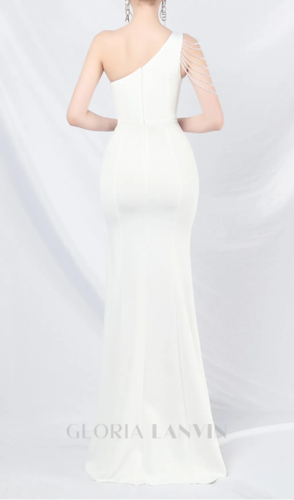 DOLORES ONE-SHOULDER FLORAL MAXI DRESS IN WHITE Gloria Lanvin