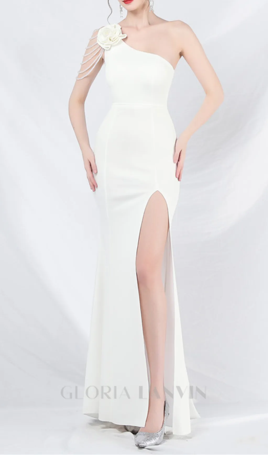 DOLORES ONE-SHOULDER FLORAL MAXI DRESS IN WHITE Gloria Lanvin