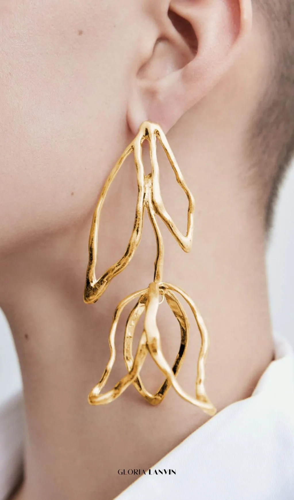 Dorcas Gold Flower Earrings Gloria Lanvin