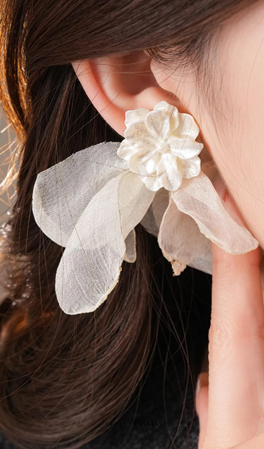 Dreama Flower Earrings Gloria Lanvin