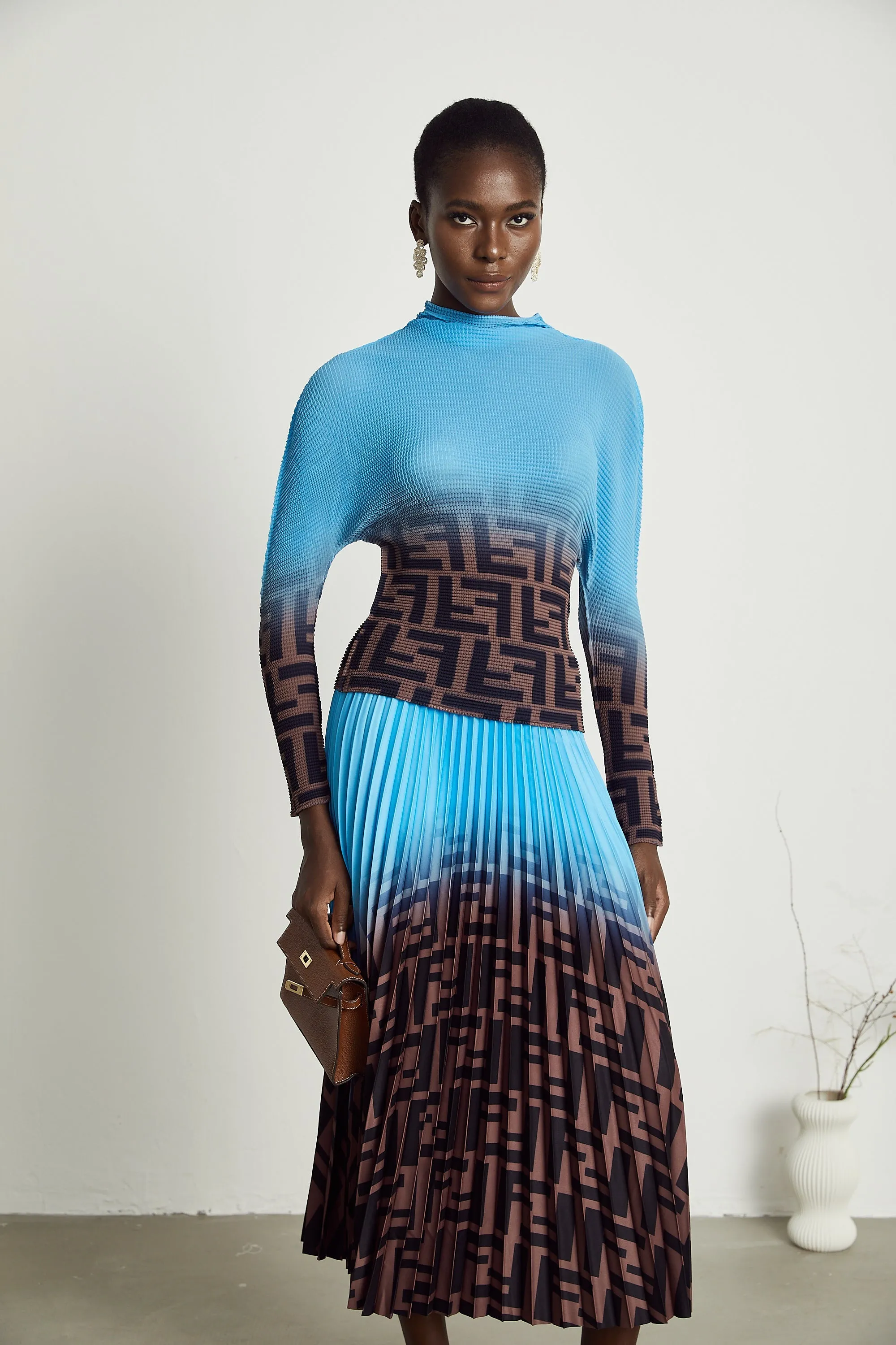Dsire color-block pleated top & skirt matching set Gloria Lanvin