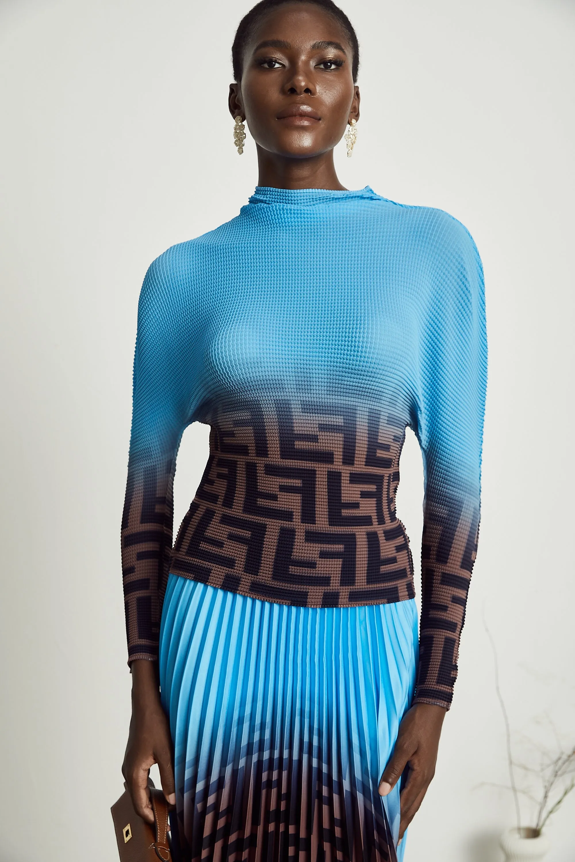 Dsire color-block pleated top & skirt matching set Gloria Lanvin