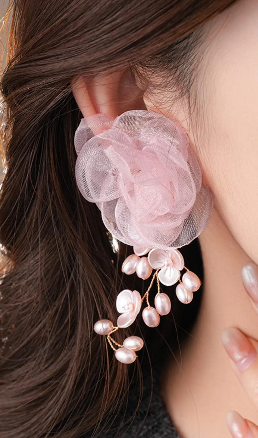 Dyani Pink Flower Earrings Gloria Lanvin