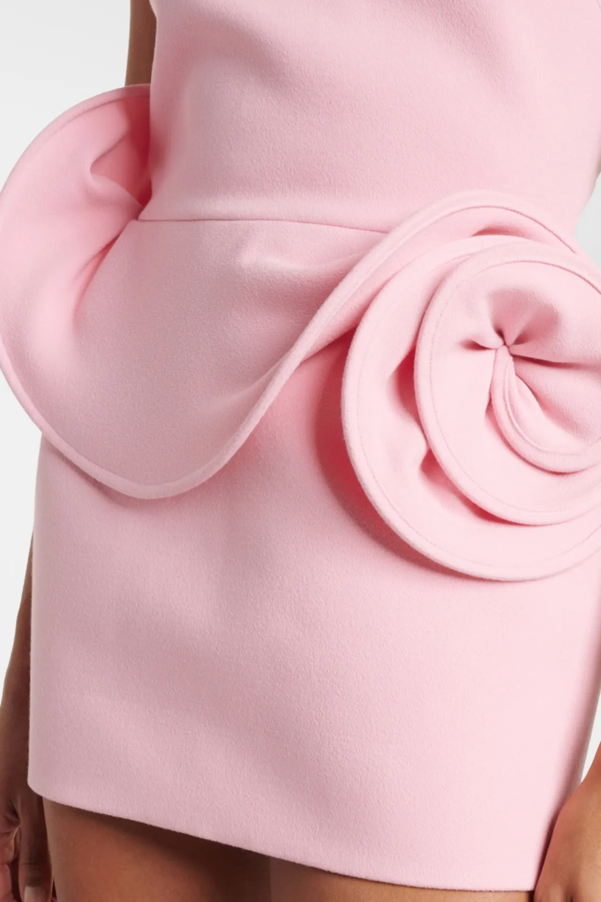 Eadwiella Floral Appliqu Backless Mini Dress Gloria Lanvin