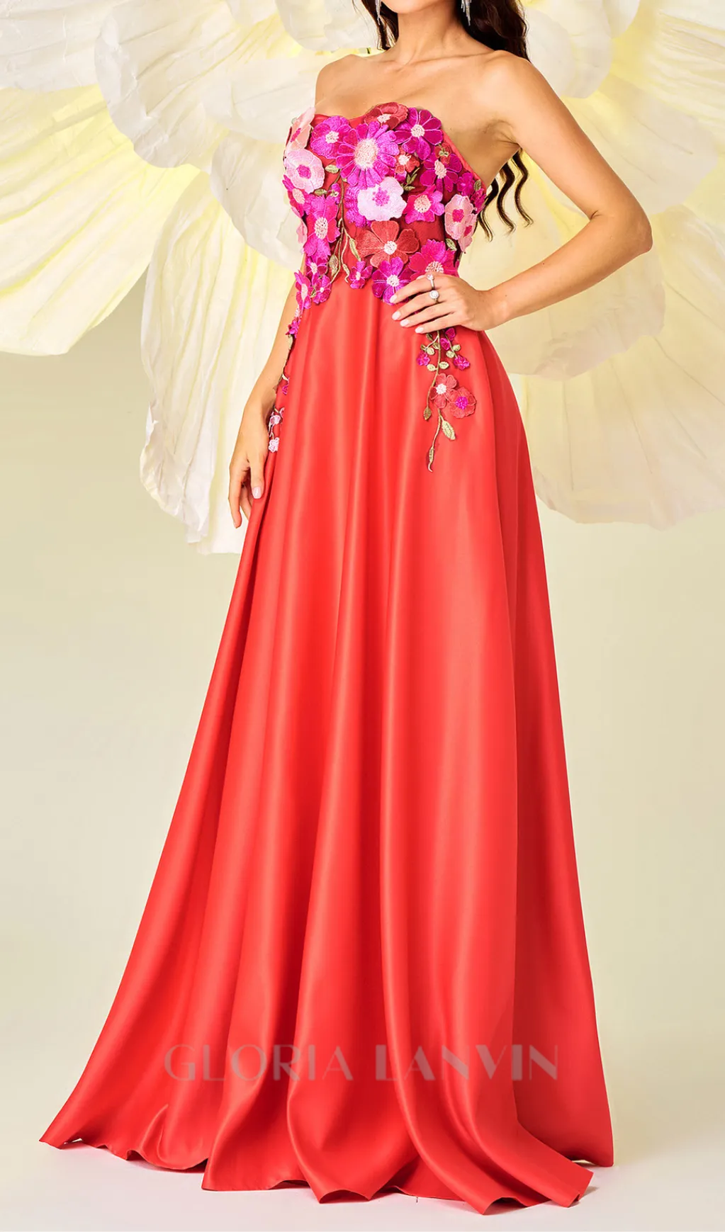 Embroidered Floral Strapless A-line maxi Dress in red Gloria Lanvin