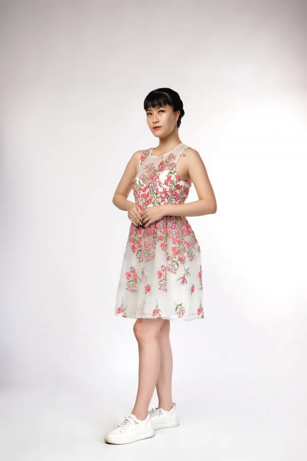 Embroidered Floral white Flare mini Dress Gloria Lanvin